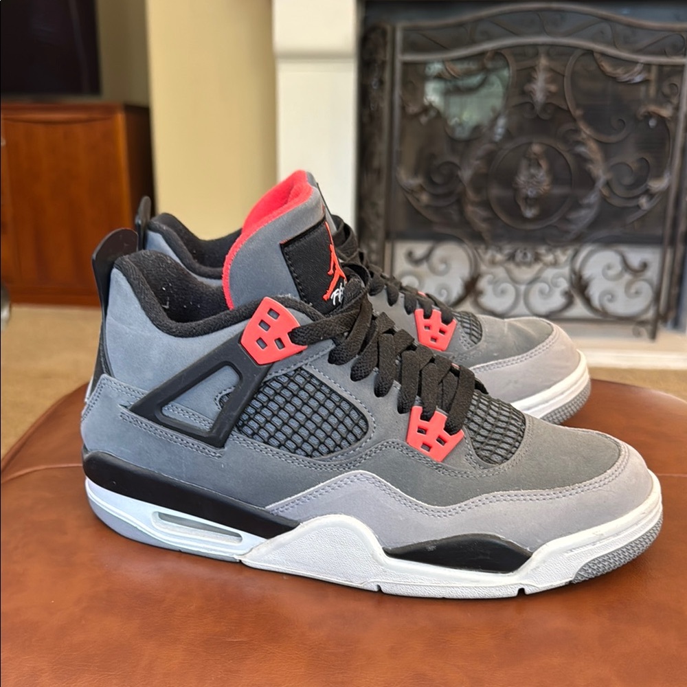 Jordan 4 Infrared - Picture 5 of 10